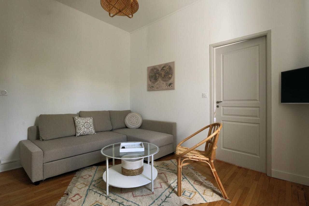 The Timeless - Balzacien Apartment ตูร์ ภายนอก รูปภาพ