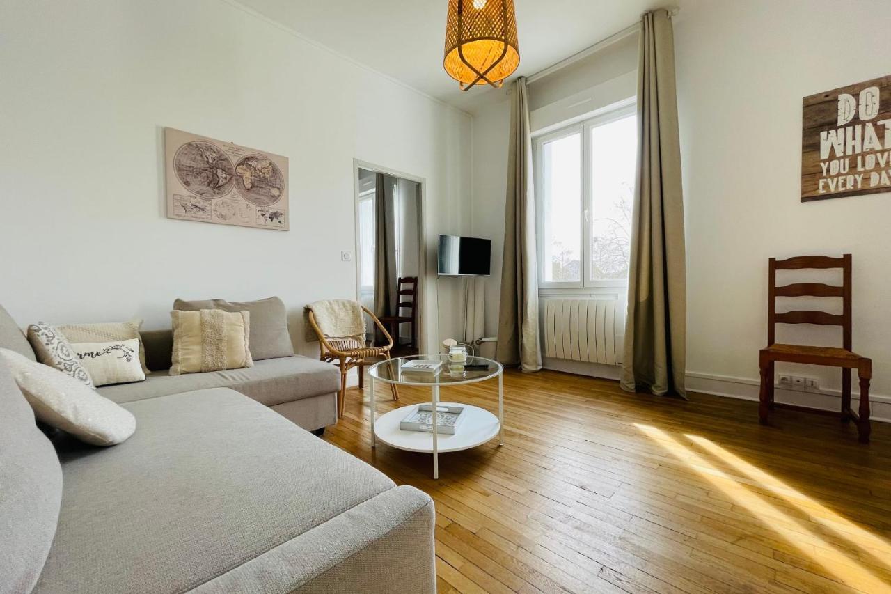 The Timeless - Balzacien Apartment ตูร์ ภายนอก รูปภาพ