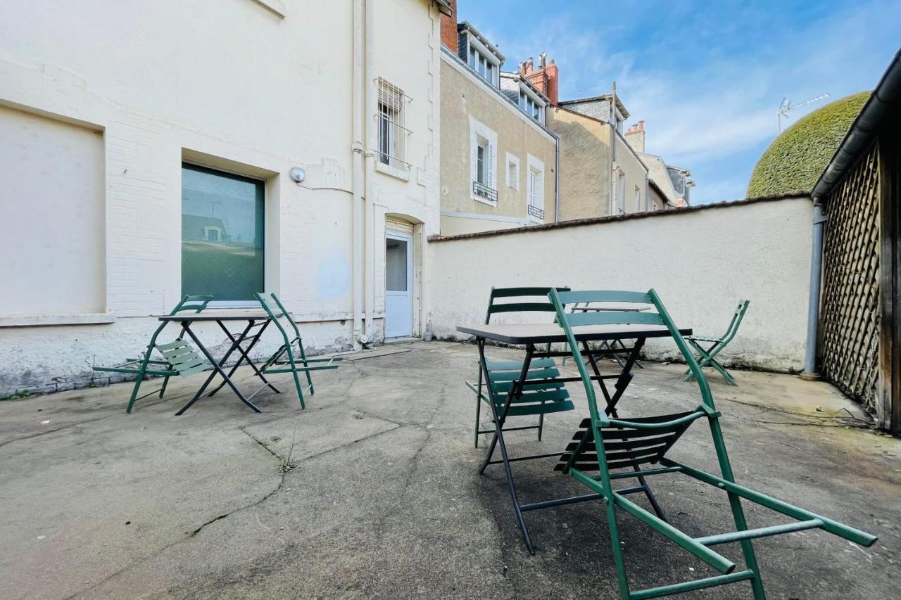 The Timeless - Balzacien Apartment ตูร์ ภายนอก รูปภาพ